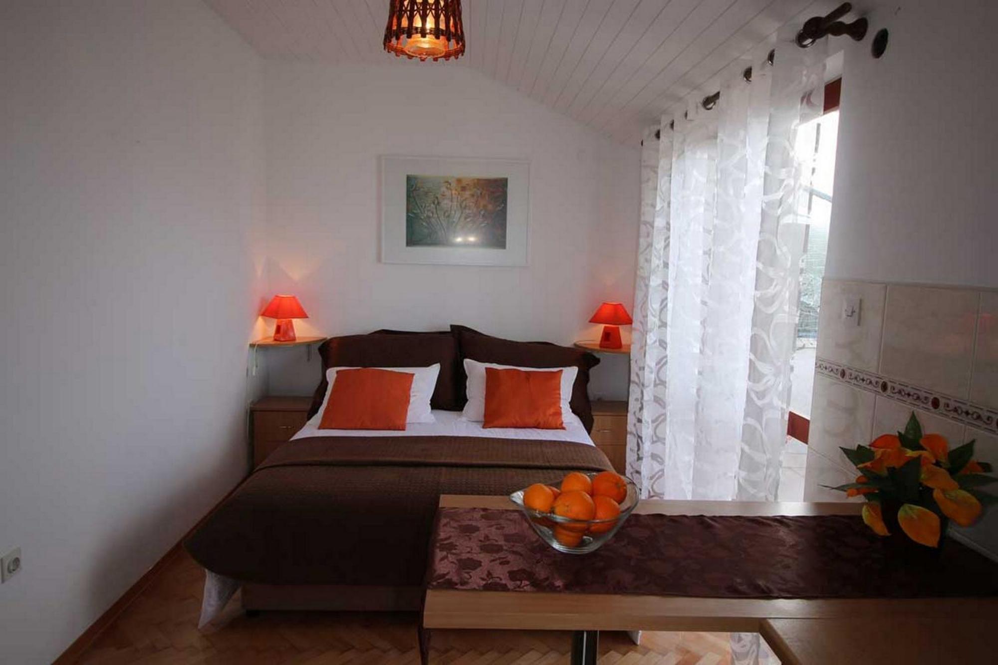 Villa Renipol Adults Only Sutivan Zimmer foto